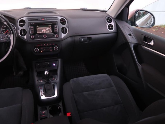 Volkswagen Tiguan  2.0 TDI 