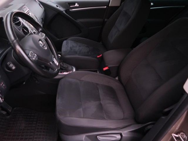 Volkswagen Tiguan  2.0 TDI 