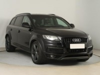 Audi Q7  3.0 TDI .