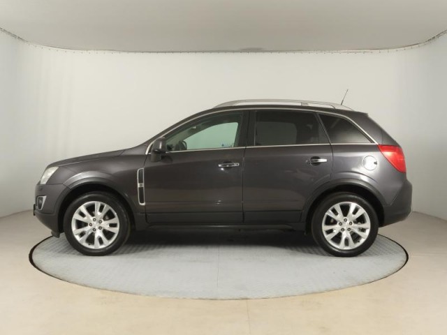 Opel Antara  2.4 