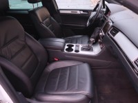 Volkswagen Touareg  3.0 TDI 