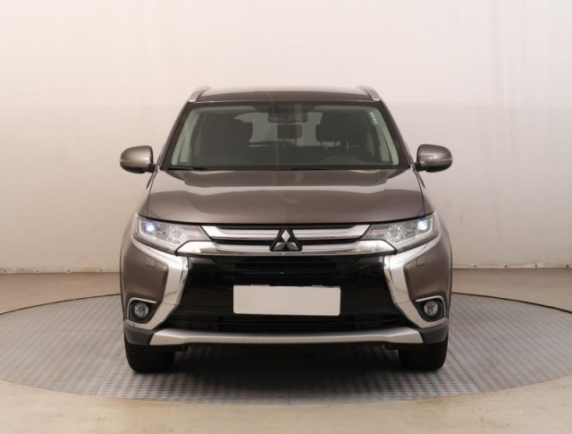 Mitsubishi Outlander  2.2 DI-D 