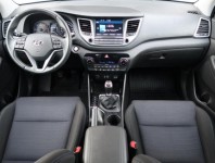 Hyundai Tucson  2.0 CRDi 