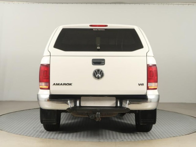 Volkswagen Amarok  V6 3.0 TDI 