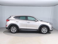 Hyundai Tucson  1.7 CRDi 