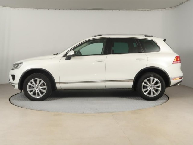 Volkswagen Touareg  3.0 TDI 