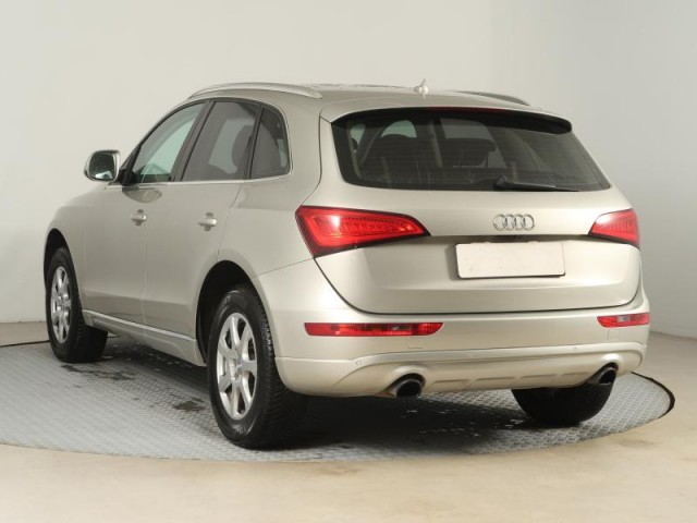 Audi Q5  2.0 TFSI 