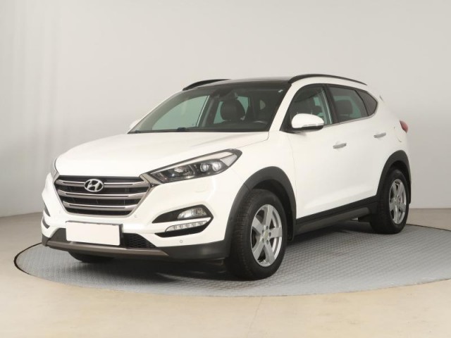 Hyundai Tucson  2.0 CRDi 