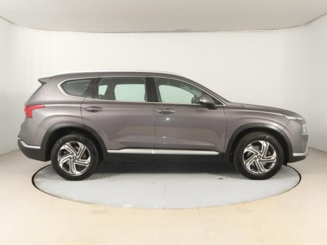 Hyundai Santa Fe  2.2 CRDi 