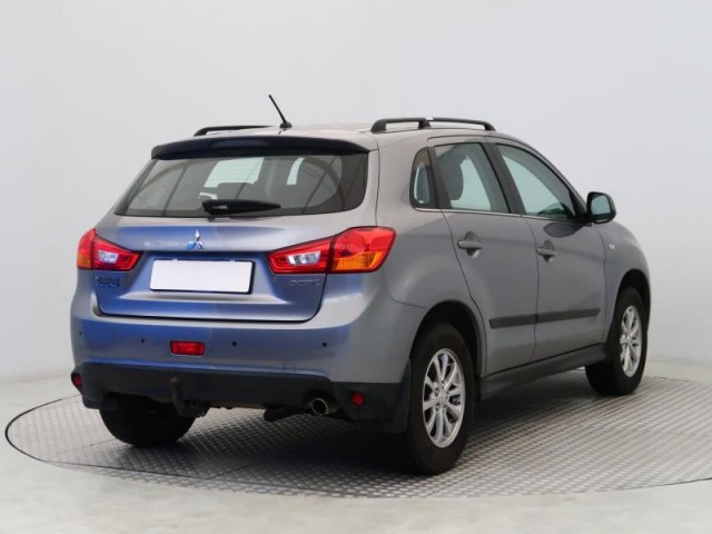 Mitsubishi ASX  1.6 MIVEC 