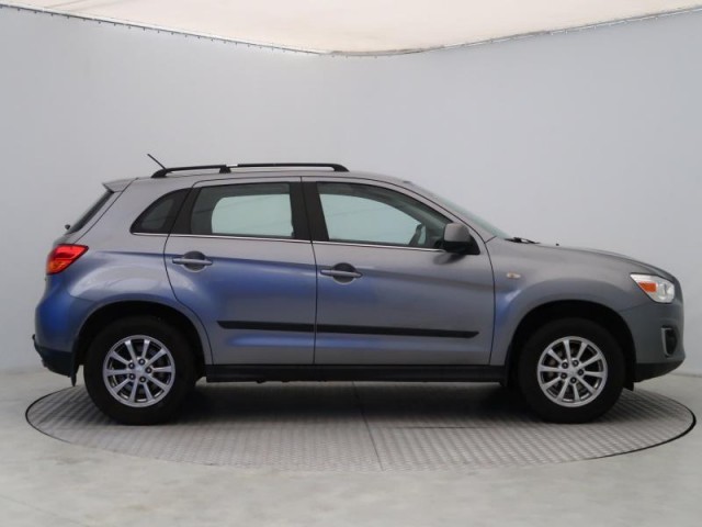 Mitsubishi ASX  1.6 MIVEC 