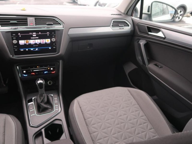 Volkswagen Tiguan  2.0 TDI 