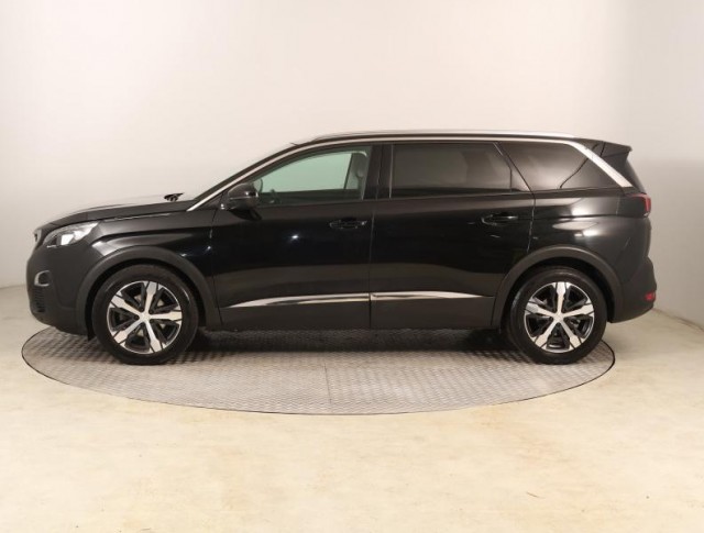 Peugeot 5008  1.6 THP 