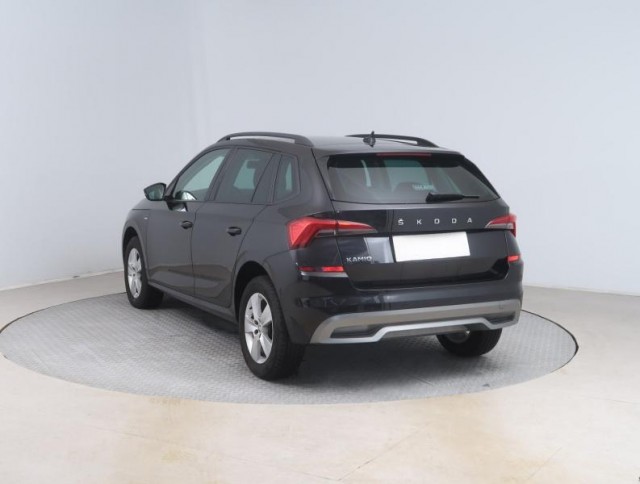 Škoda Kamiq  1.0 TSI Ambition