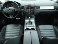 Volkswagen Touareg  3.0 TDI Business