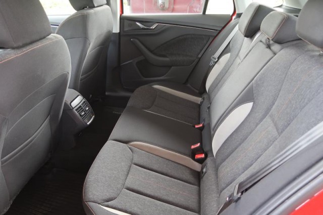 Škoda Kamiq  1.0 TSI 