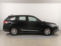 Mitsubishi Outlander  2.0 