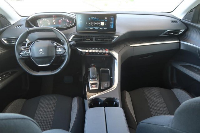 Peugeot 3008  1.2 PureTech Active Pack