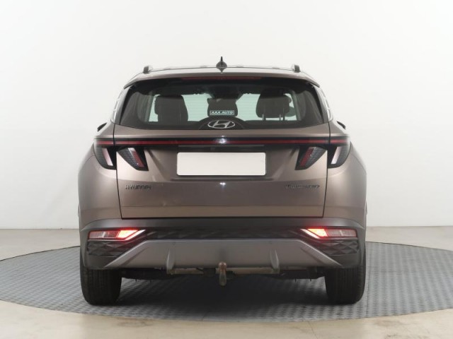 Hyundai Tucson  1.6 T-GDI 48V MHEV 