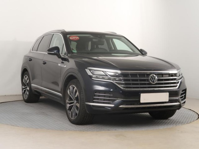 Volkswagen Touareg  3.0 TDI 