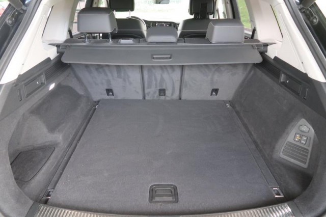 Volkswagen Touareg  3.0 TDI 