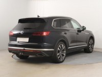 Volkswagen Touareg  3.0 TDI 