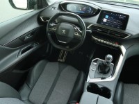 Peugeot 5008  PureTech 130 
