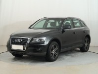 Audi Q5  2.0 TDI basis