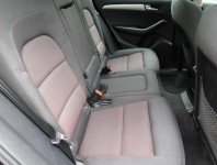 Audi Q5  2.0 TDI basis