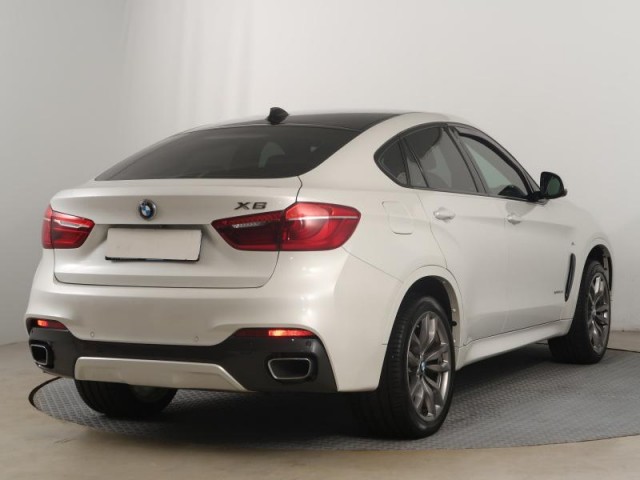 BMW X6  xDrive30d M Paket