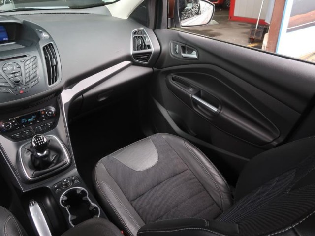 Ford Kuga  2.0 TDCi Individual