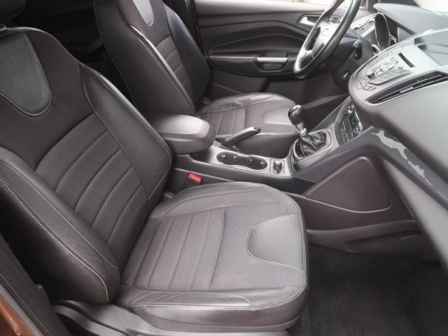 Ford Kuga  2.0 TDCi Individual