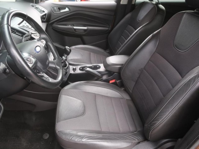 Ford Kuga  2.0 TDCi Individual