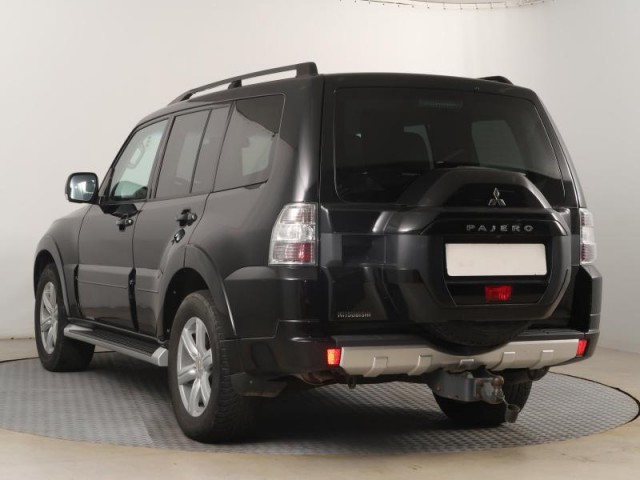 Mitsubishi Pajero  3.2 DI-D 