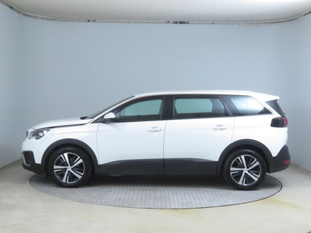 Peugeot 5008  PureTech 130 