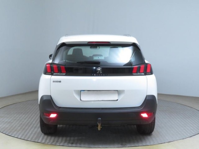 Peugeot 5008  PureTech 130 