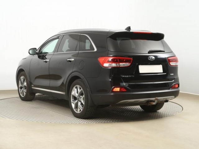 Kia Sorento  2.2 CRDi 