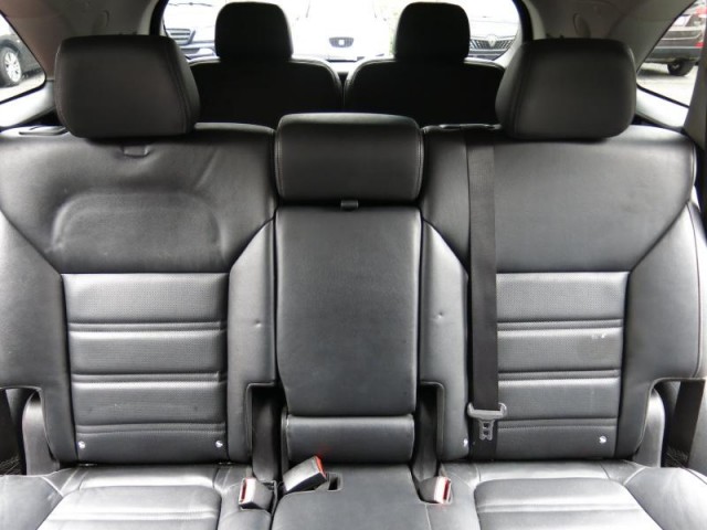 Kia Sorento  2.2 CRDi 