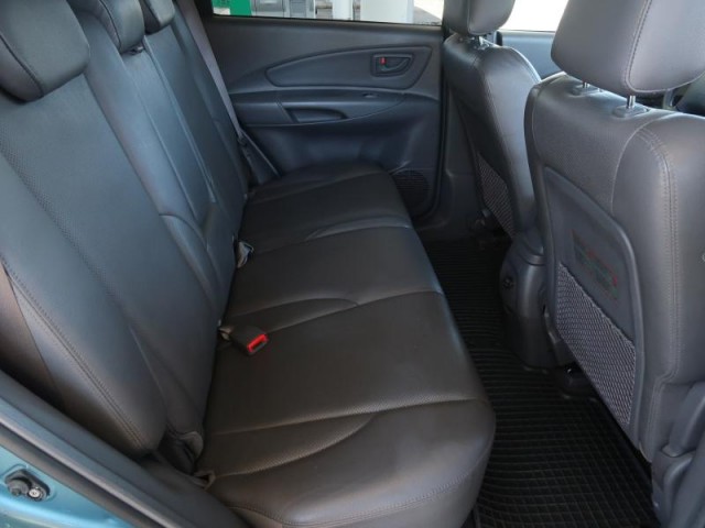 Hyundai Tucson  2.0 i 