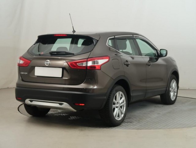 Nissan Qashqai  1.2 DIG-T N-Connecta