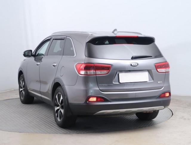 Kia Sorento  2.2 CRDi 