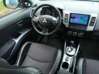 Mitsubishi Outlander  2.4 MIVEC 