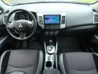 Mitsubishi Outlander  2.4 MIVEC 