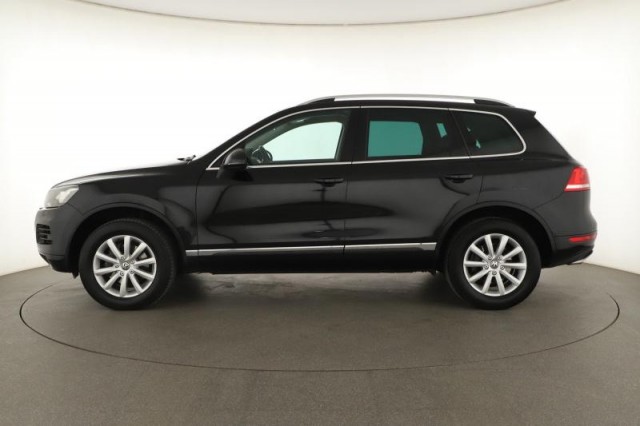 Volkswagen Touareg  3.0 TDI 