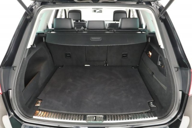 Volkswagen Touareg  3.0 TDI 