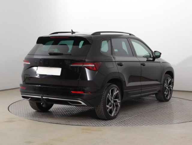 Škoda Karoq  1.5 TSI Sportline