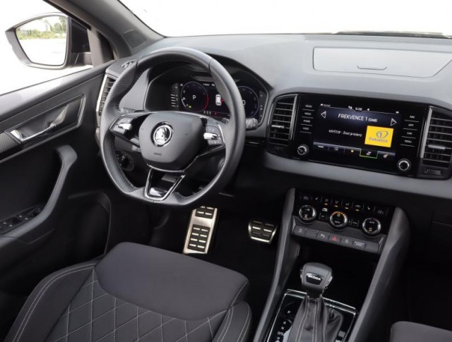 Škoda Karoq  1.5 TSI Sportline