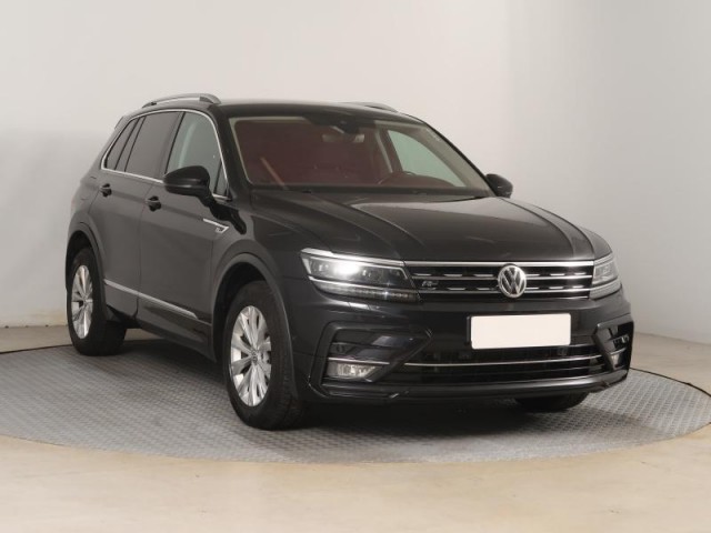 Volkswagen Tiguan  2.0 TDI R-Line