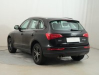 Audi Q5  2.0 TDI basis
