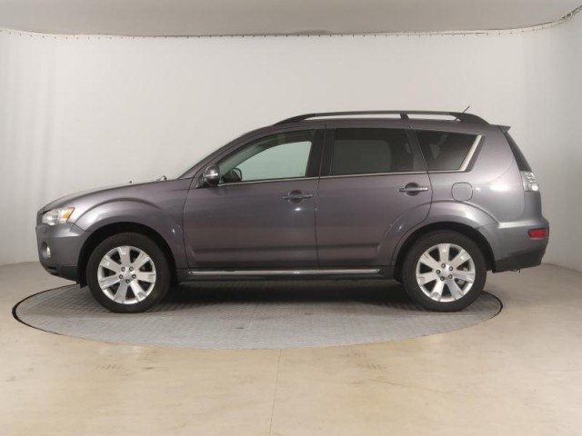 Mitsubishi Outlander  2.2 DI-D 